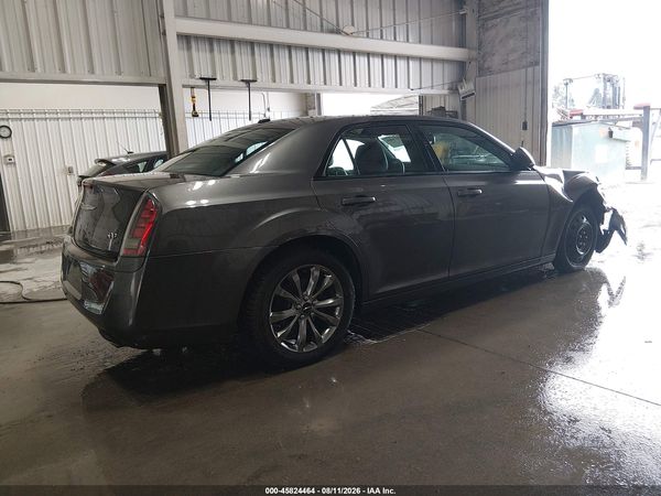 2014 CHRYSLER 300 — I4