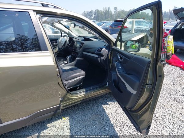 2023 SUBARU FORESTER LIMITED