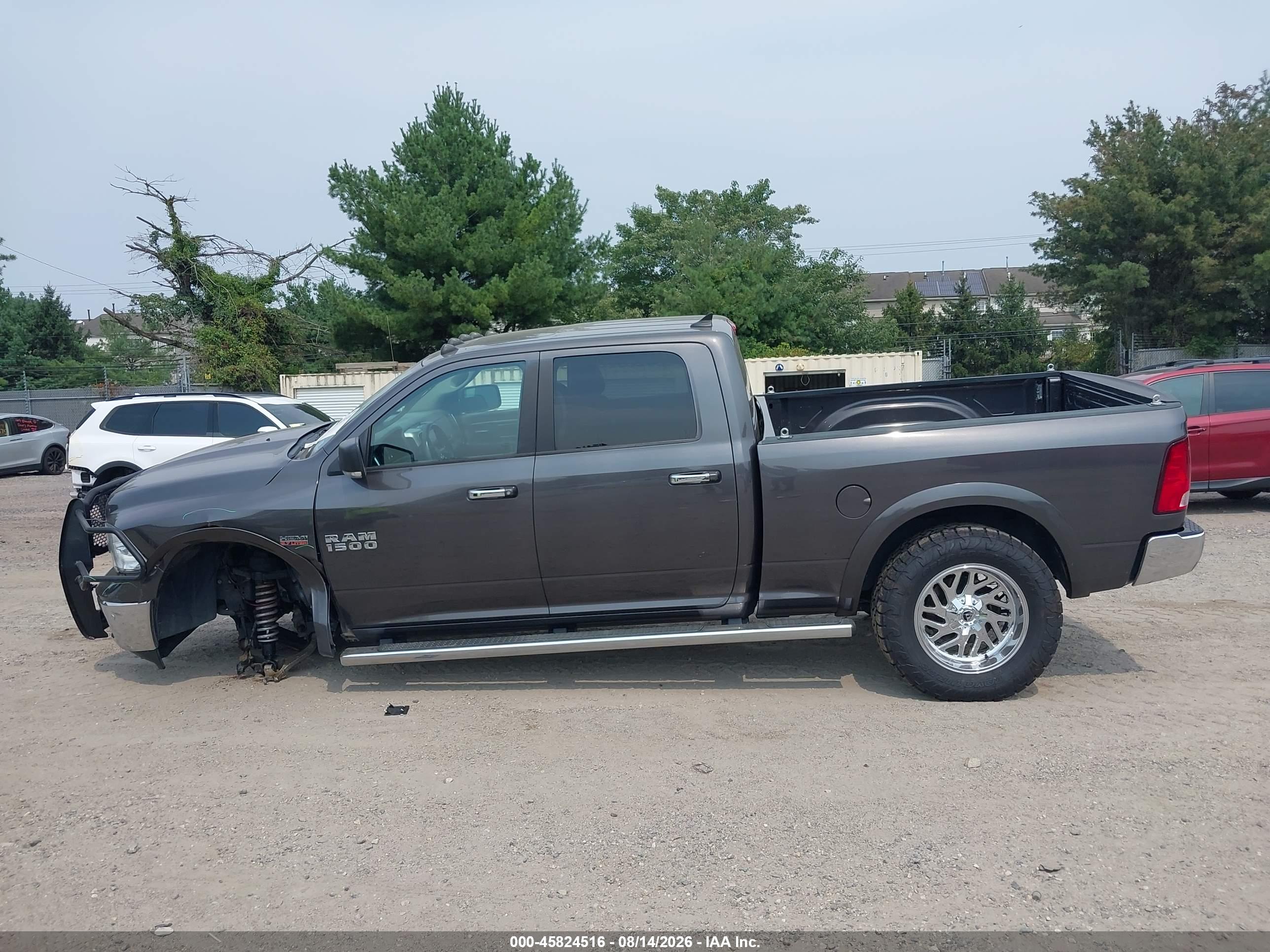 2018 RAM 1500 BIG HORN  4X4 6'4 BOX