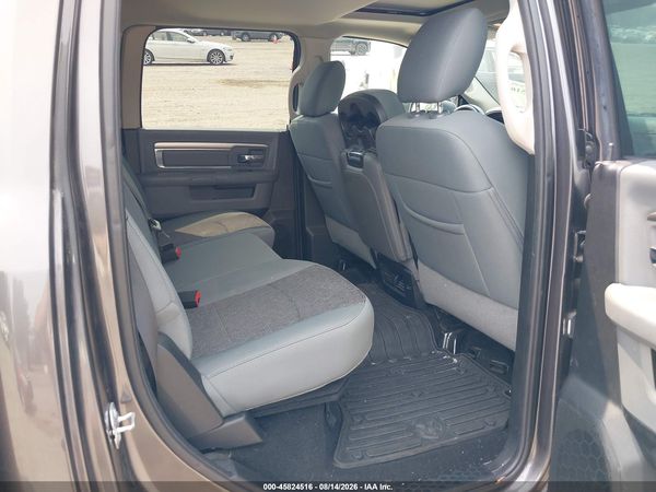 2018 RAM 1500 BIG HORN  4X4 6'4 BOX