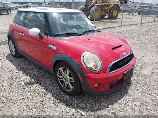 2013 MINI HARDTOP COOPER S