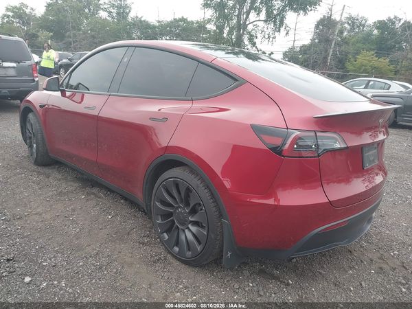 2024 TESLA MODEL Y