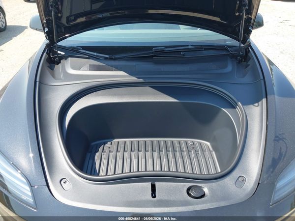 2026 TESLA MODEL 3 PREMIUM ALL-WHEEL DRIVE — I10