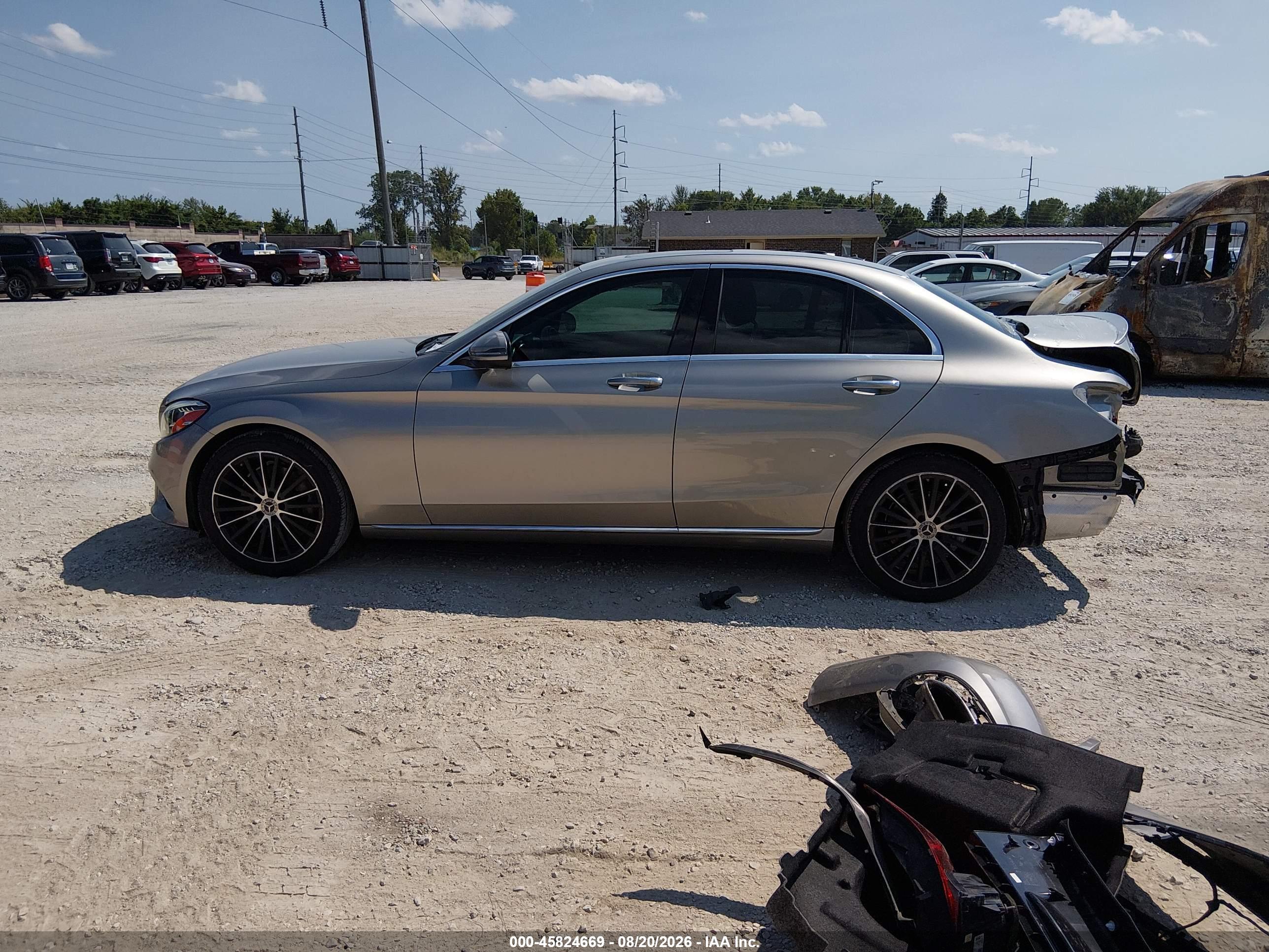 2019 MERCEDES-BENZ C 300 C300