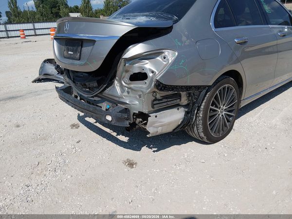2019 MERCEDES-BENZ C 300 C300