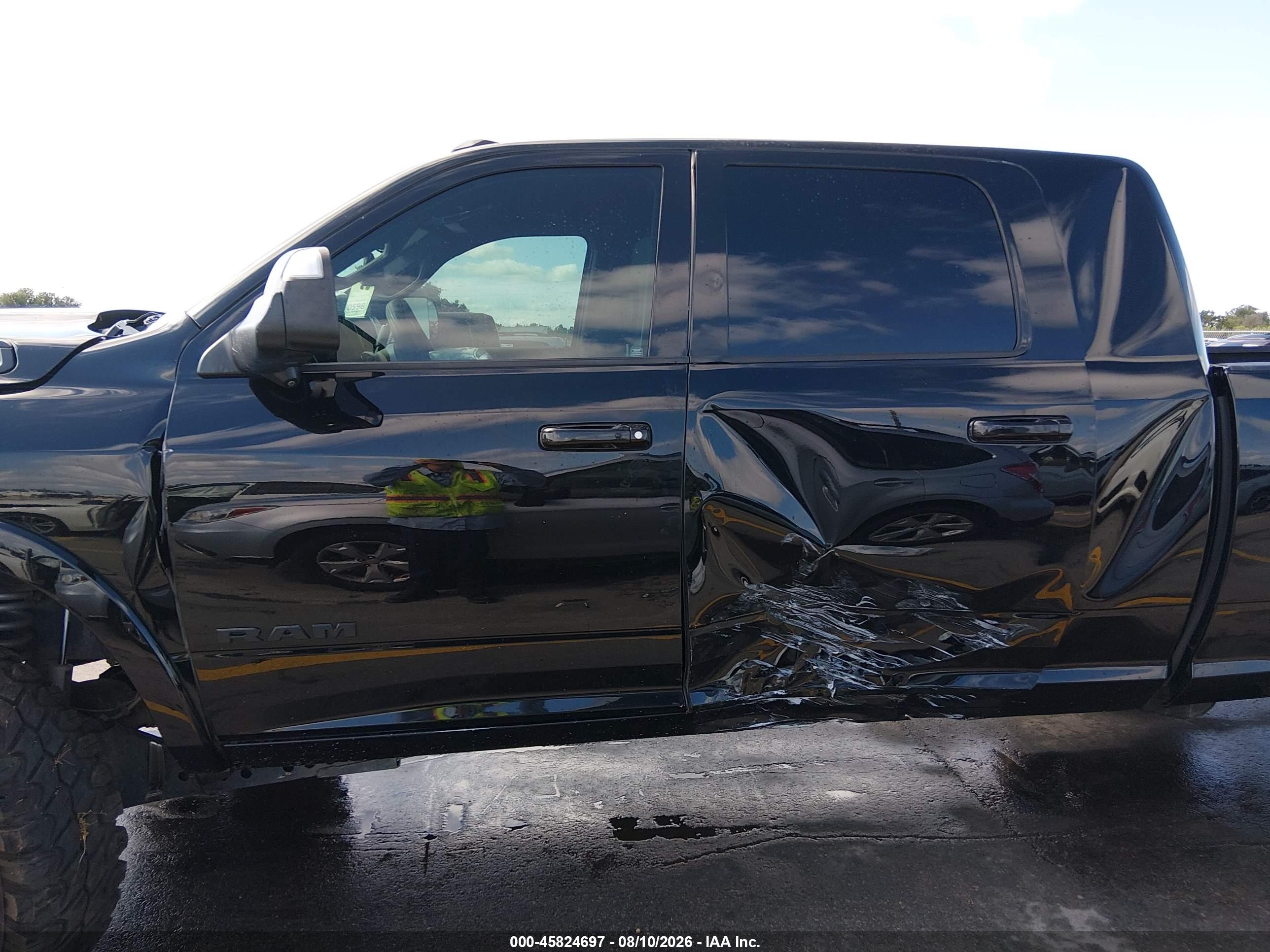 2022 RAM 2500 LARAMIE  4X4 6'4 BOX