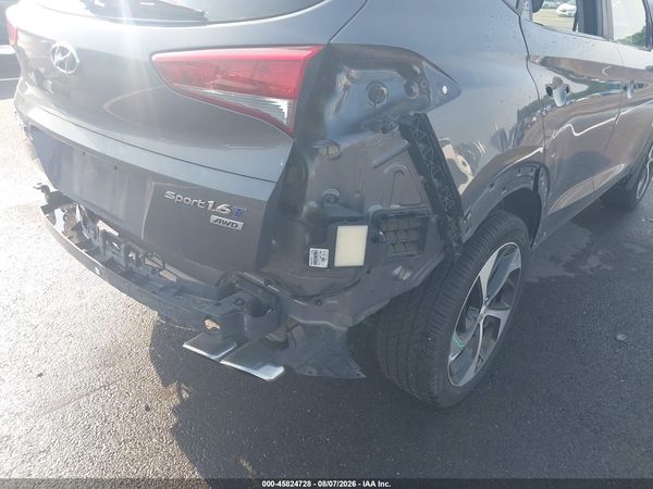2016 HYUNDAI TUCSON SPORT