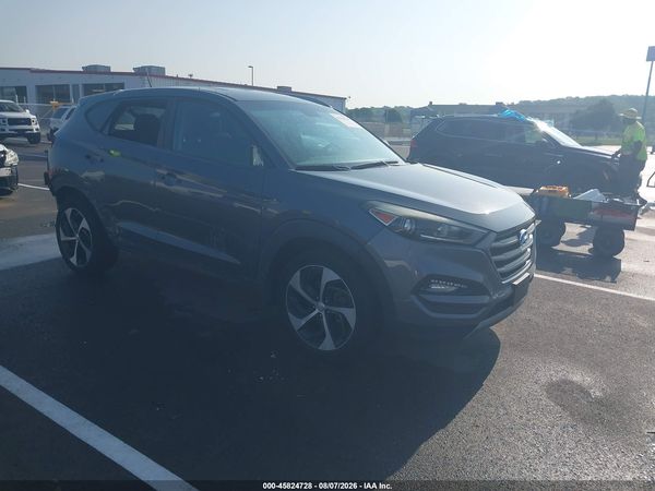 2016 HYUNDAI TUCSON SPORT