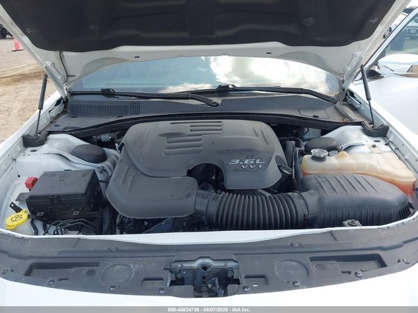 2018 CHRYSLER 300 LIMITED