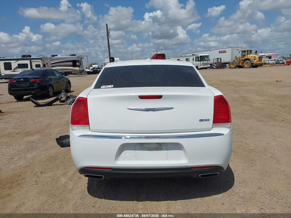 2018 CHRYSLER 300 LIMITED