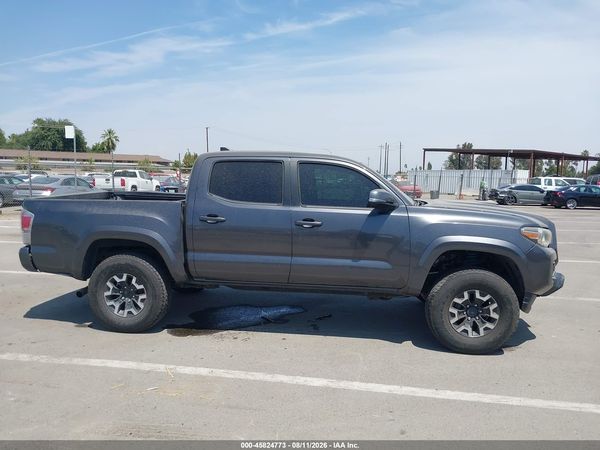 2017 TOYOTA TACOMA TRD SPORT