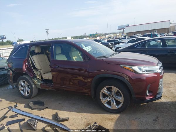 2017 TOYOTA HIGHLANDER LIMITED