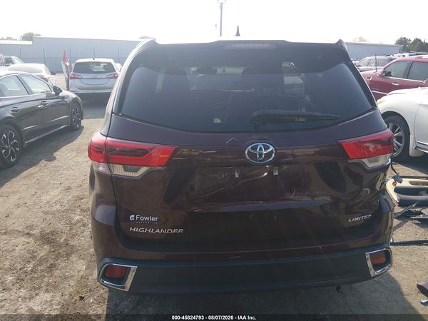 2017 TOYOTA HIGHLANDER LIMITED