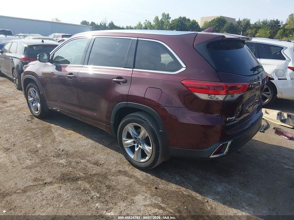 2017 TOYOTA HIGHLANDER LIMITED