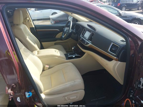 2017 TOYOTA HIGHLANDER LIMITED