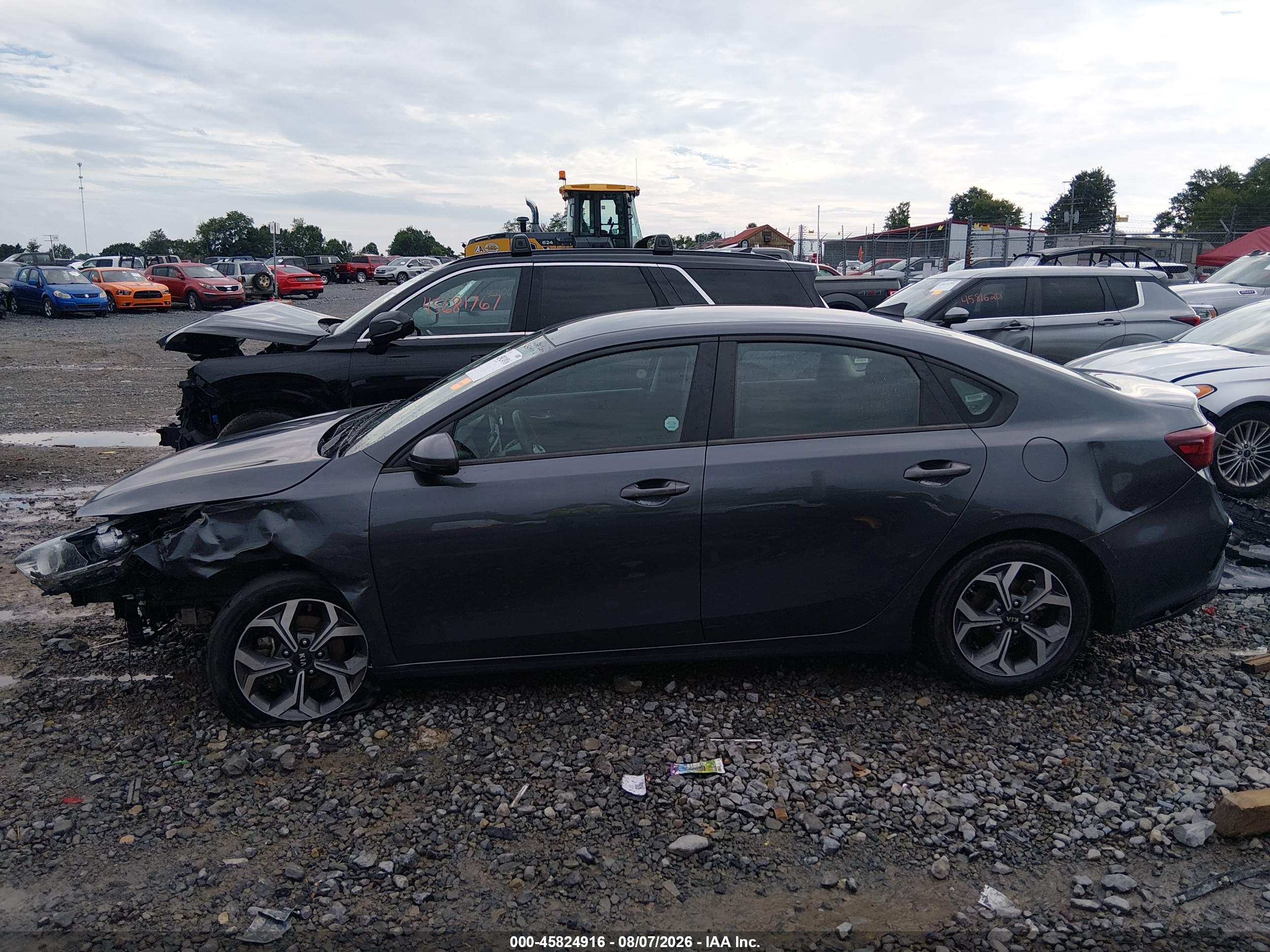 2021 KIA FORTE LXS