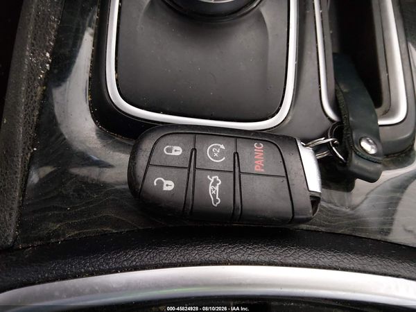 2018 CHRYSLER 300 LIMITED AWD