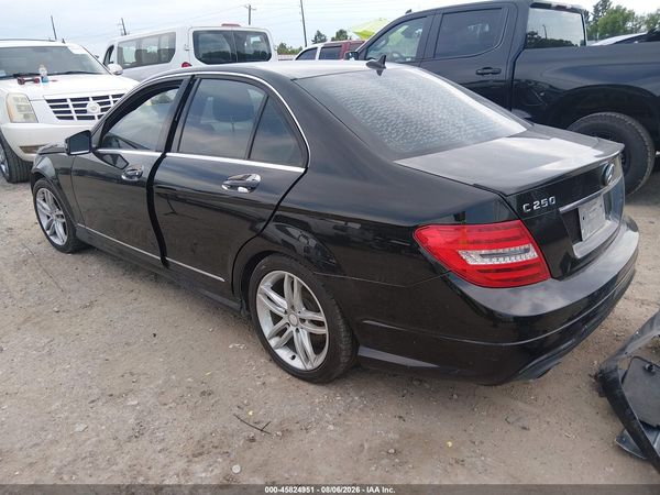 2014 MERCEDES-BENZ C 250 SPORT