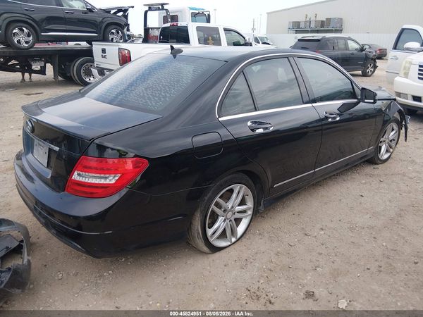 2014 MERCEDES-BENZ C 250 SPORT