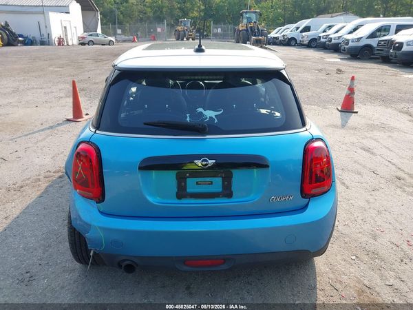 2017 MINI HARDTOP COOPER