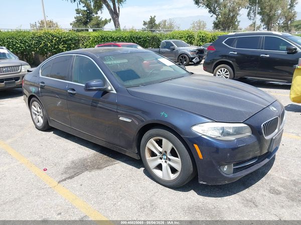 2012 BMW 528I