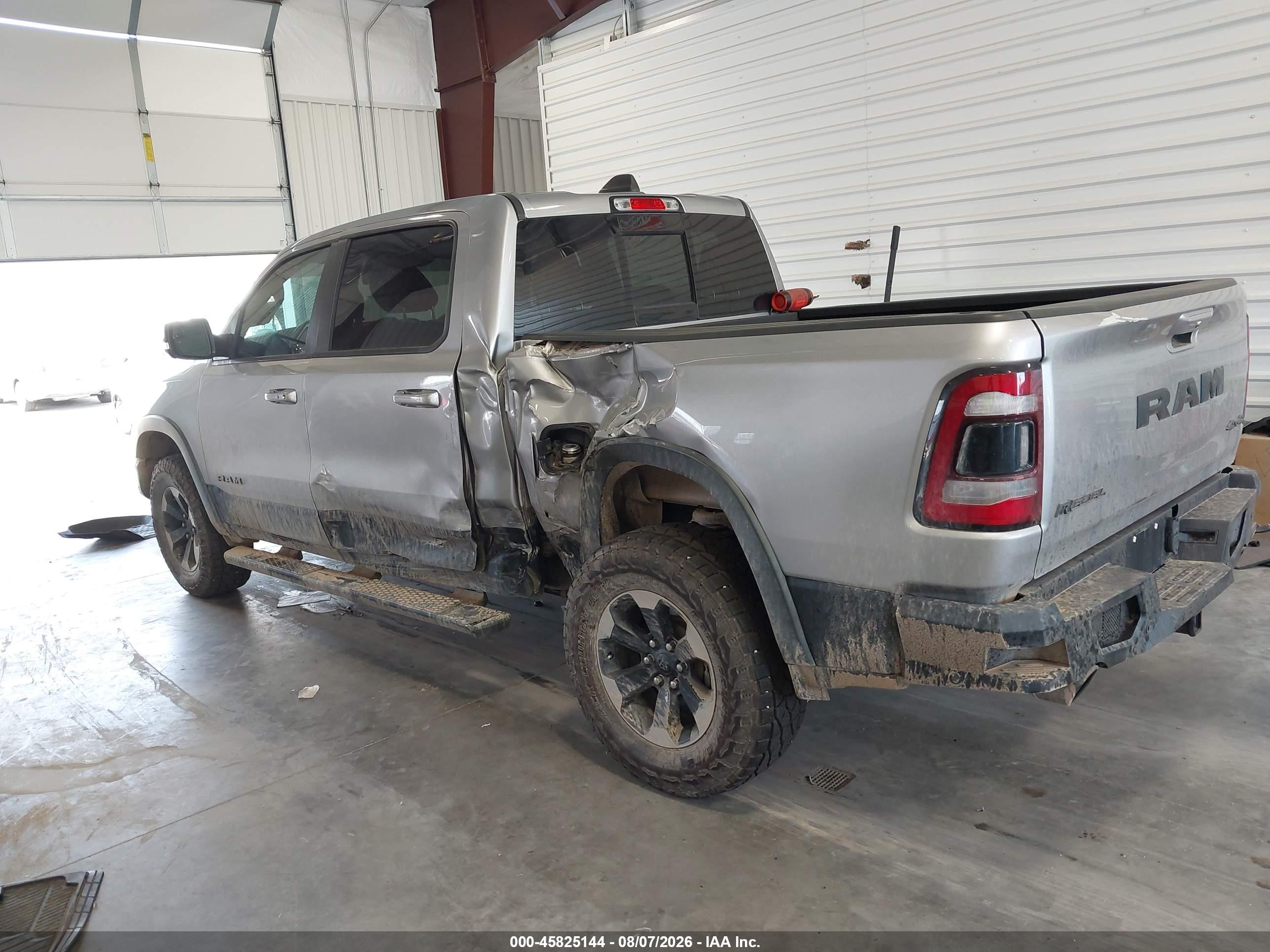 2019 RAM 1500 REBEL  4X4 5'7 BOX