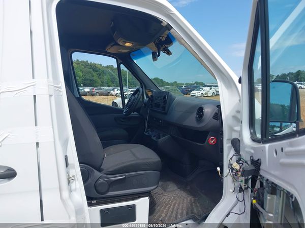 2021 MERCEDES-BENZ SPRINTER 2500 STANDARD ROOF I4 DIESEL