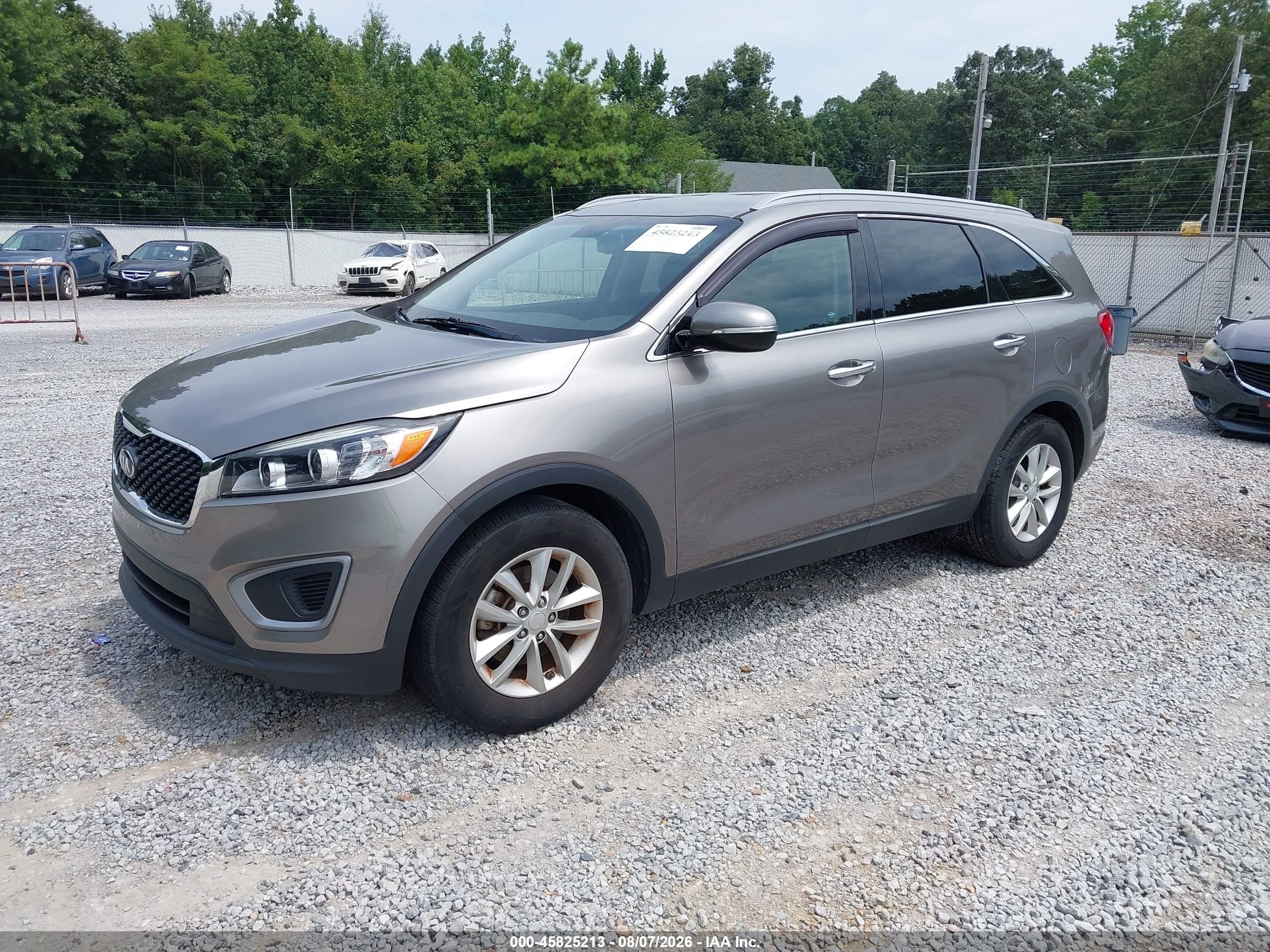 2016 KIA SORENTO 2.4L LX