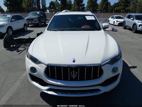 2017 MASERATI LEVANTE S