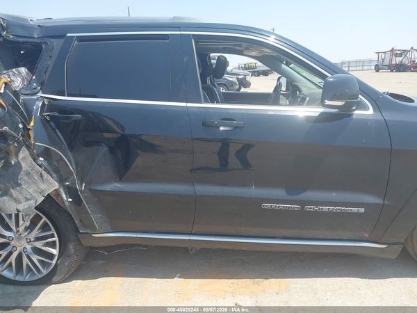 2017 JEEP GRAND CHEROKEE SUMMIT
