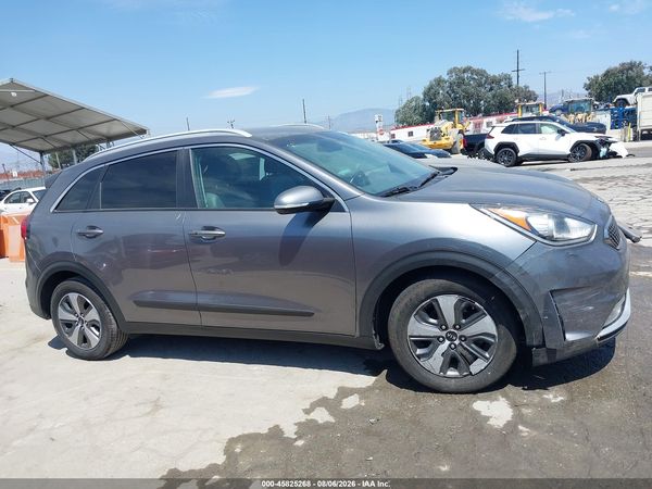 2018 KIA NIRO EX