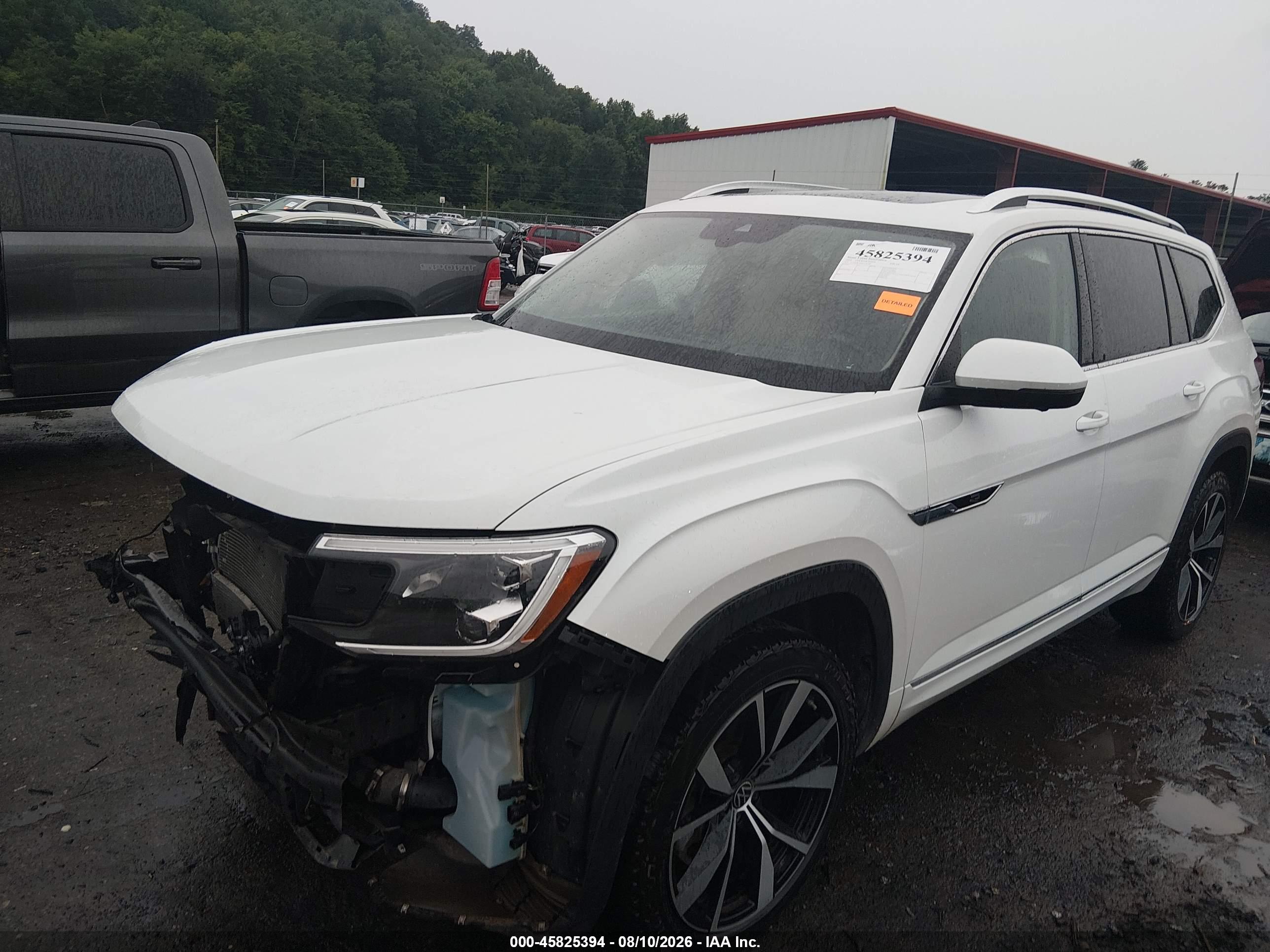 2024 VOLKSWAGEN ATLAS 2.0T SEL PREMIUM R-LINE — I2