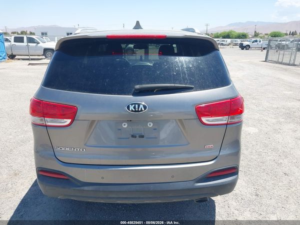 2017 KIA SORENTO 2.4L LX