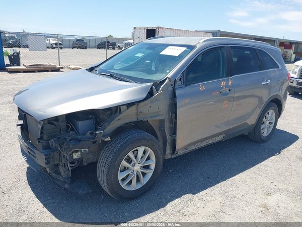 2017 KIA SORENTO 2.4L LX