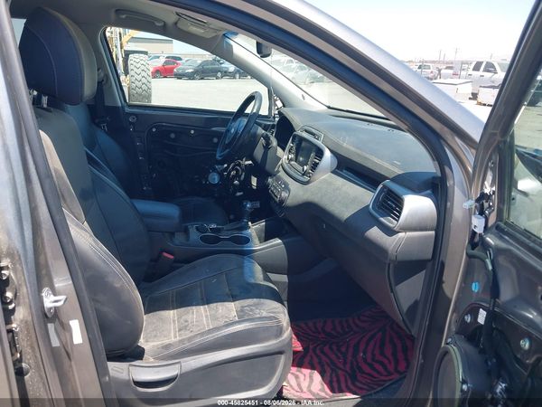 2017 KIA SORENTO 2.4L LX