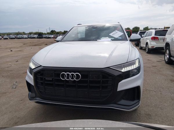 2022 AUDI Q8