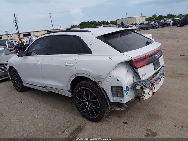 2022 AUDI Q8