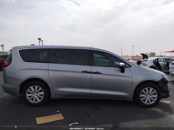 2018 CHRYSLER PACIFICA L