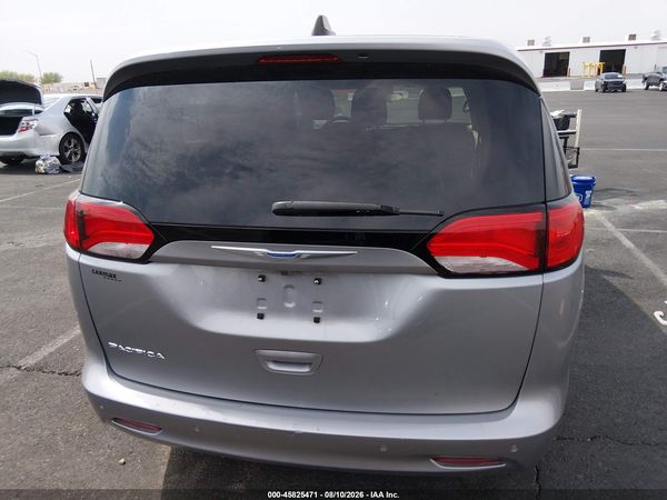 2018 CHRYSLER PACIFICA L