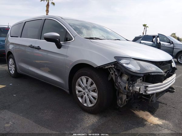 2018 CHRYSLER PACIFICA L