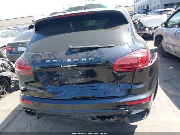 2017 PORSCHE CAYENNE PLATINUM EDITION