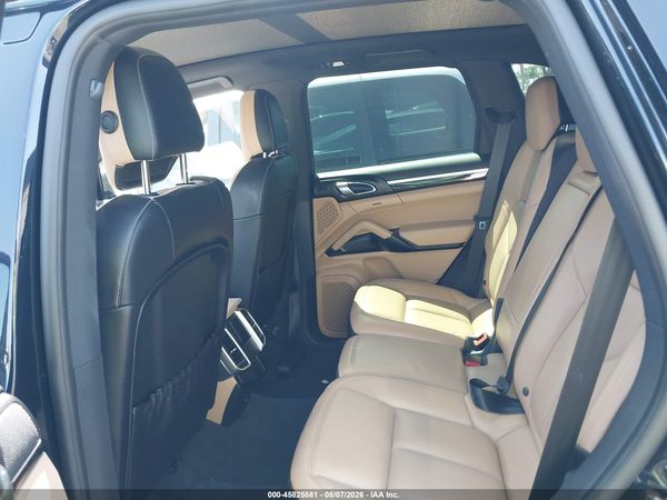 2017 PORSCHE CAYENNE PLATINUM EDITION