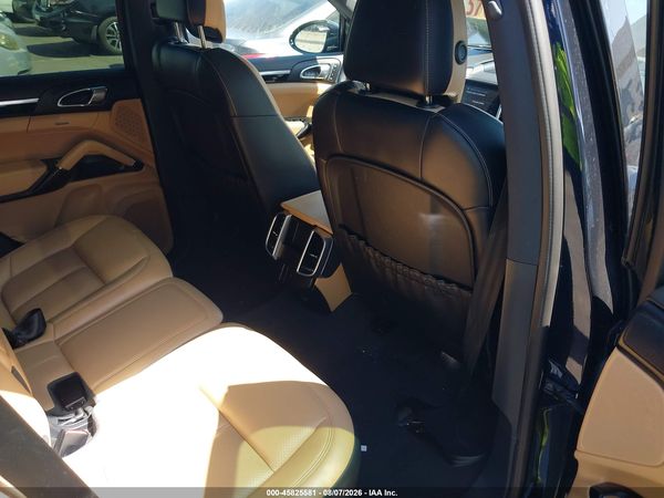 2017 PORSCHE CAYENNE PLATINUM EDITION