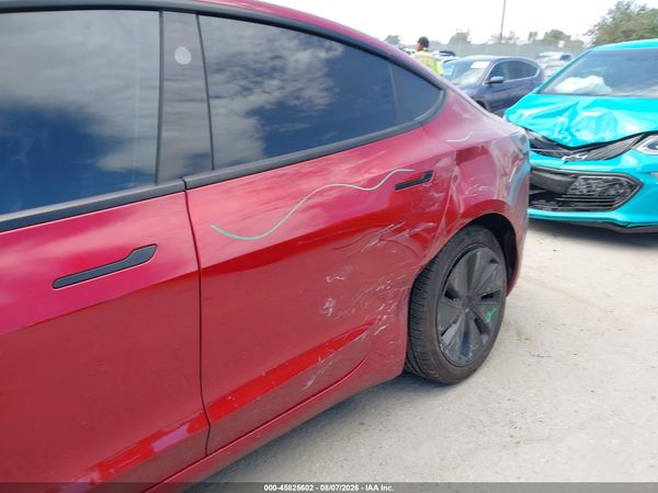 2025 TESLA MODEL 3 — I152