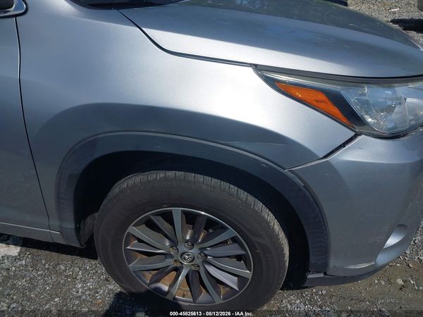 2017 TOYOTA HIGHLANDER XLE