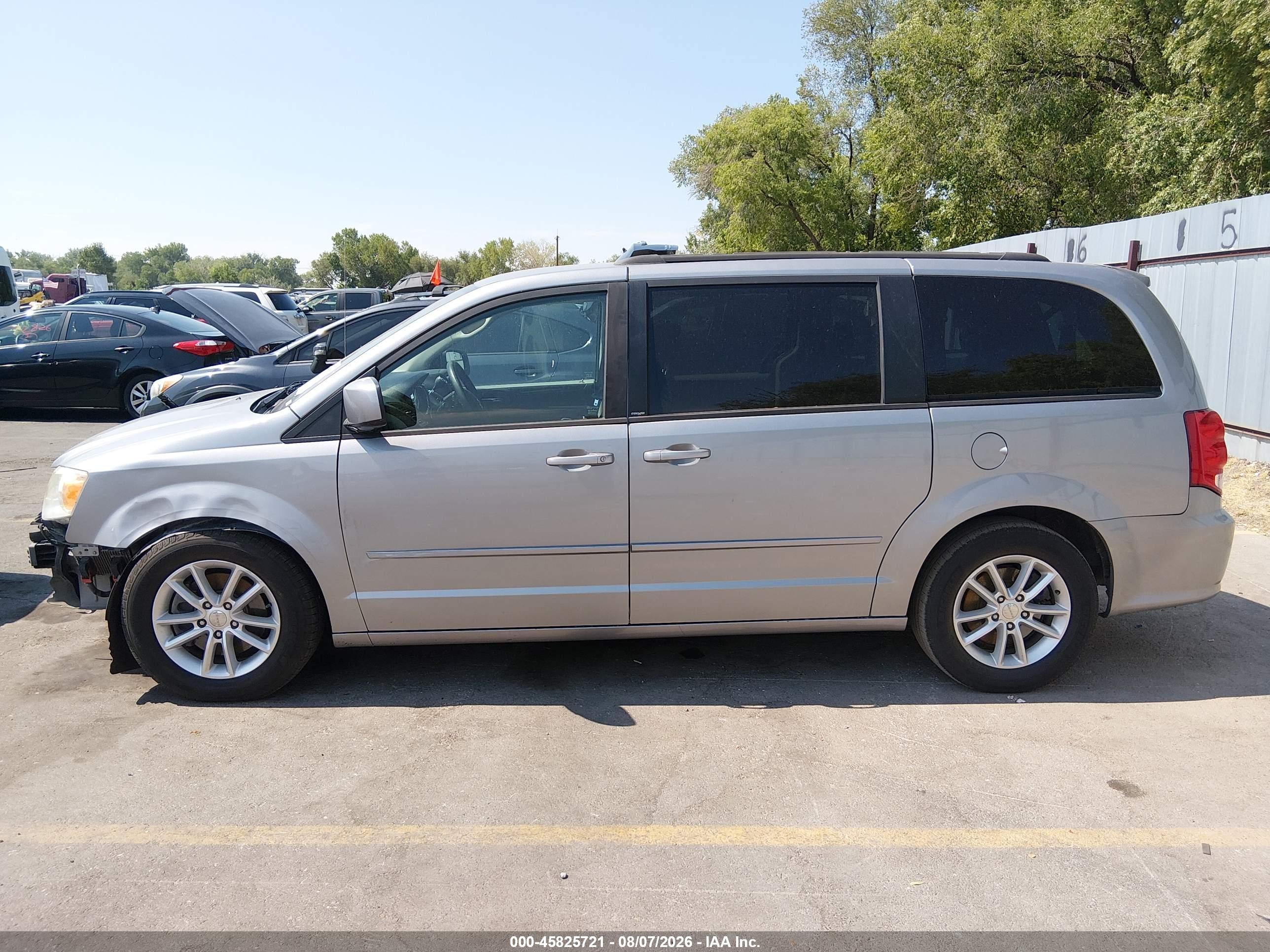 2013 DODGE GRAND CARAVAN SXT