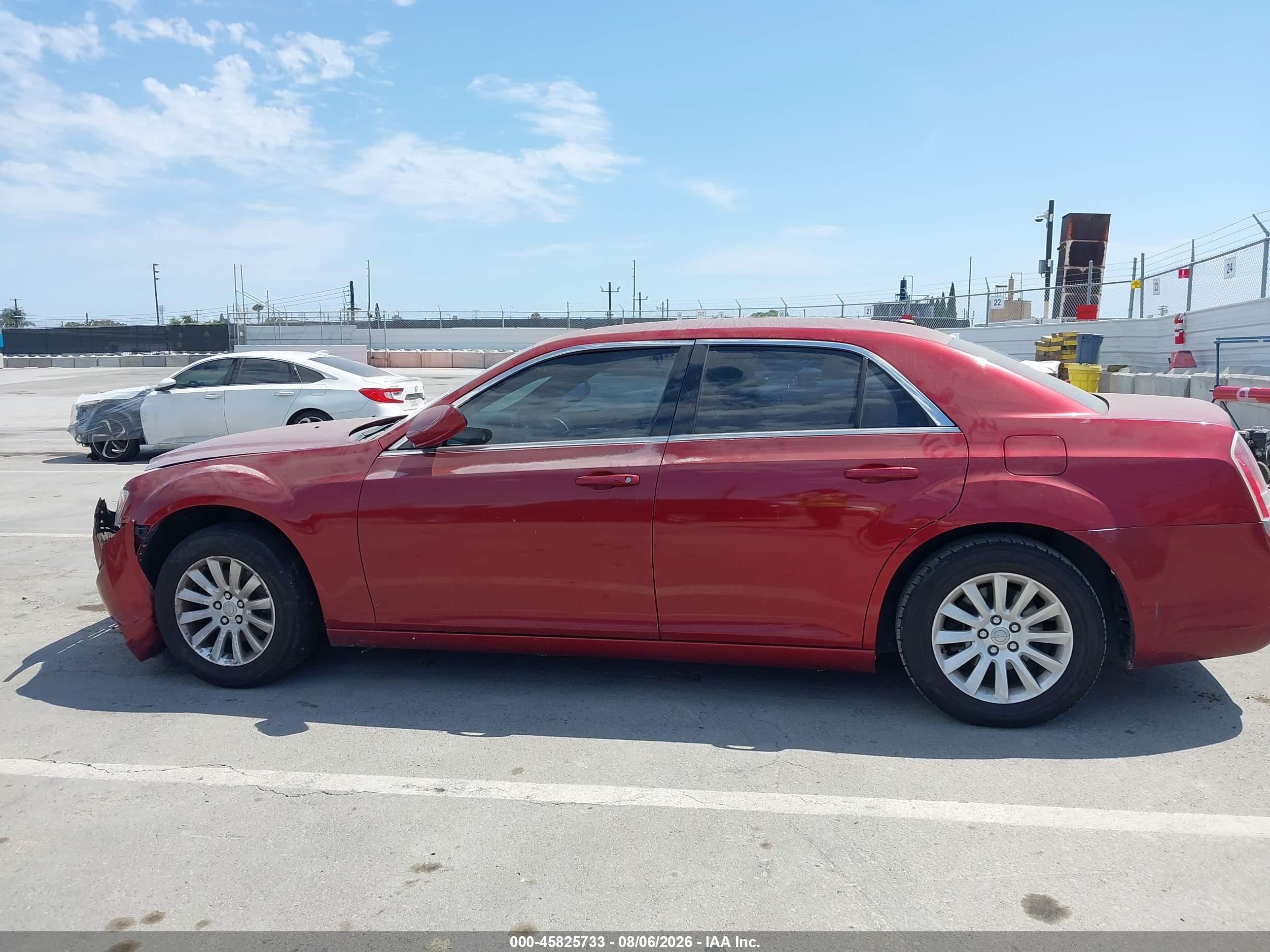 2014 CHRYSLER 300