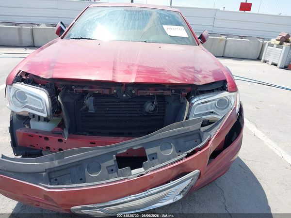 2014 CHRYSLER 300