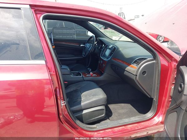 2014 CHRYSLER 300
