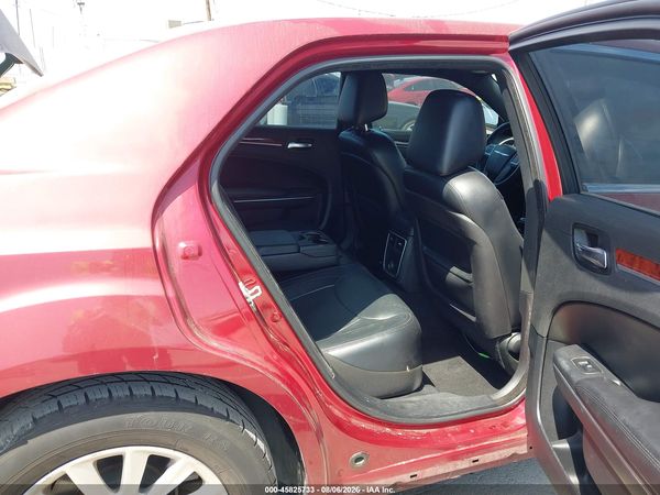 2014 CHRYSLER 300